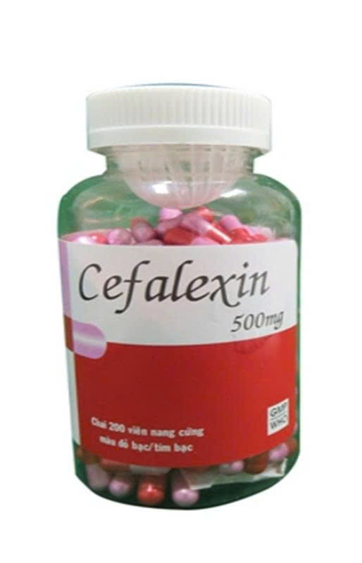 Cefalexin 500mg (Màu đỏ bạc/tím bạc) Tipharco (Chai 200 viên)